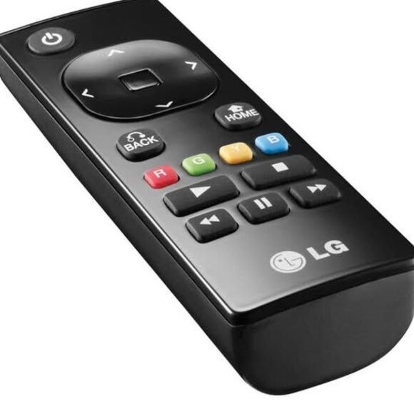 LG ST600 Smart TV Upgrader with Digital Streaming and Internet Services - Picture 1 of 3